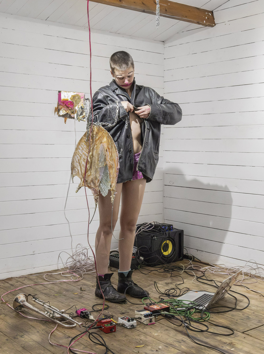 'Ffffrrrannnssstt' by June Schade