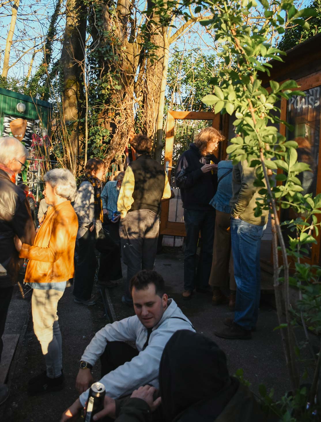 'a day like any other' by Tim Kummer